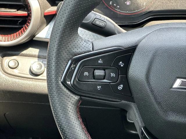 2025 Chevrolet Trax FWD 1RS
