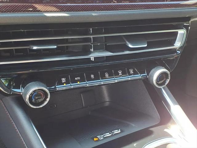 2026 Chevrolet Traverse FWD RS