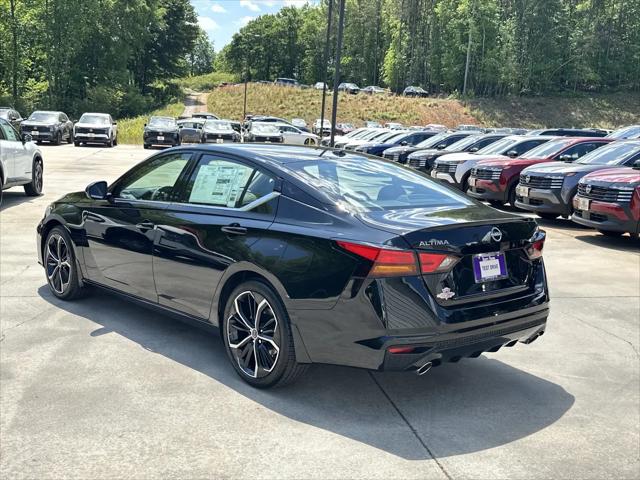 2026 Nissan Altima SR FWD