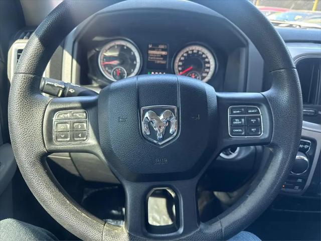 2017 Ram 1500 SLT