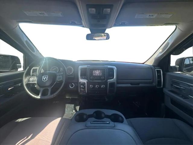 2017 Ram 1500 SLT