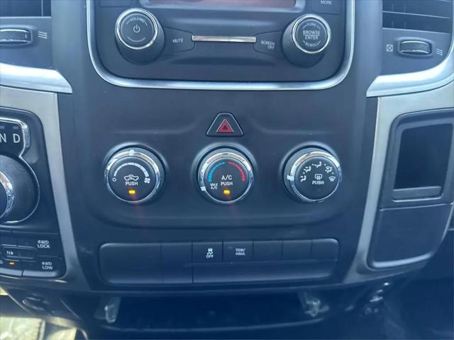 2017 Ram 1500 SLT