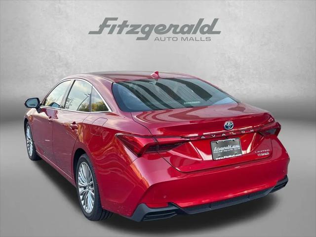 2022 Toyota Avalon Limited Hybrid