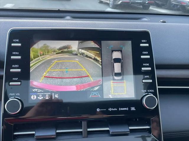 2022 Toyota Avalon Limited Hybrid