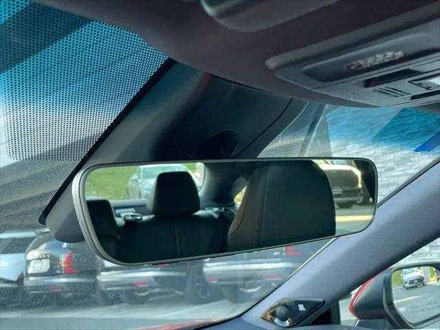 2022 Toyota Avalon Limited Hybrid