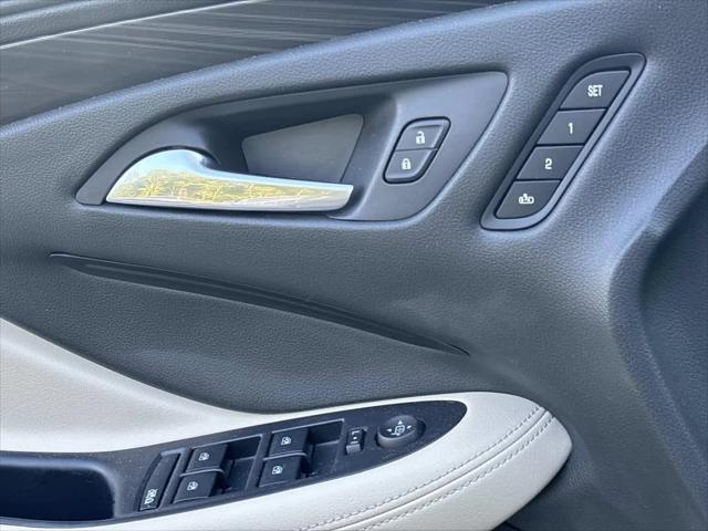 2019 Buick Envision FWD Essence