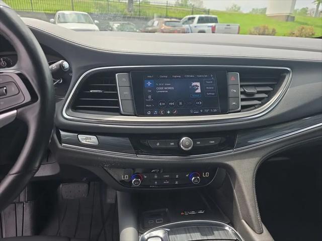 2023 Buick Enclave Essence AWD