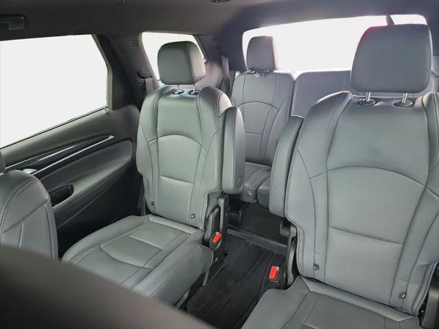2023 Buick Enclave Essence AWD