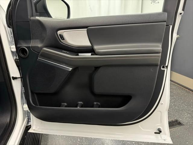 2025 Ford Expedition Active MAX