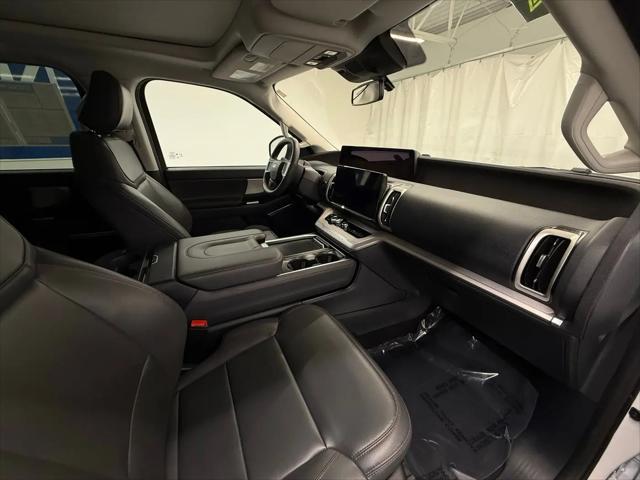 2025 Ford Expedition Active MAX