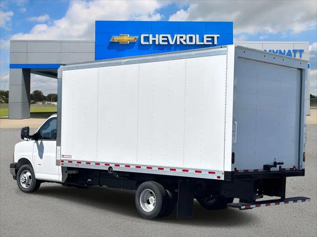 2025 Chevrolet Express Cutaway Work Van