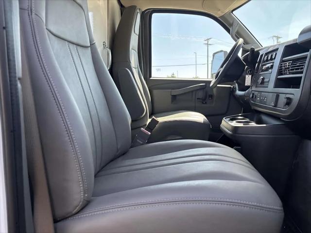 2025 Chevrolet Express Cutaway Work Van