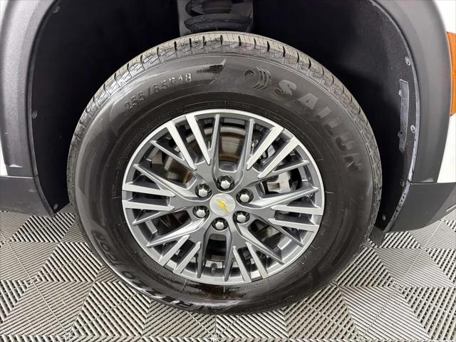 2024 Chevrolet Traverse FWD LT