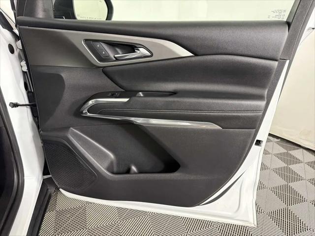 2024 Chevrolet Traverse FWD LT
