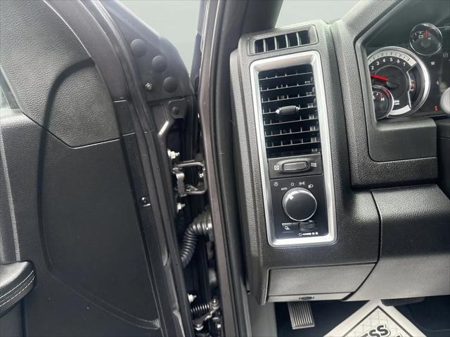 2022 Ram 1500 Classic Warlock Quad Cab 4x4 6'4" Box