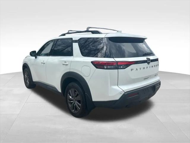 2022 Nissan Pathfinder SV 4WD