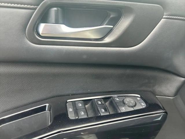 2022 Nissan Pathfinder SV 4WD
