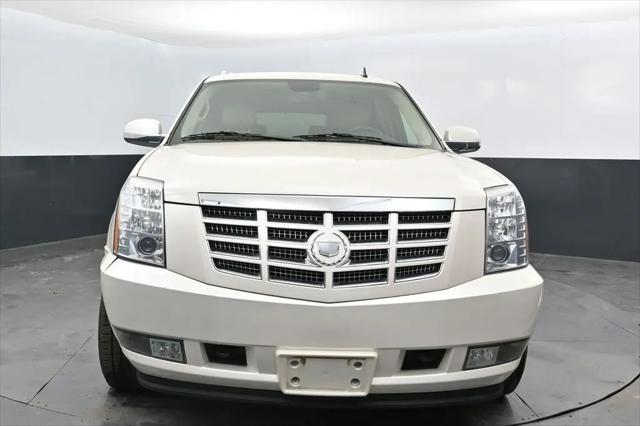 2011 Cadillac Escalade ESV Luxury