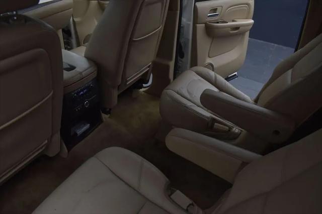2011 Cadillac Escalade ESV Luxury