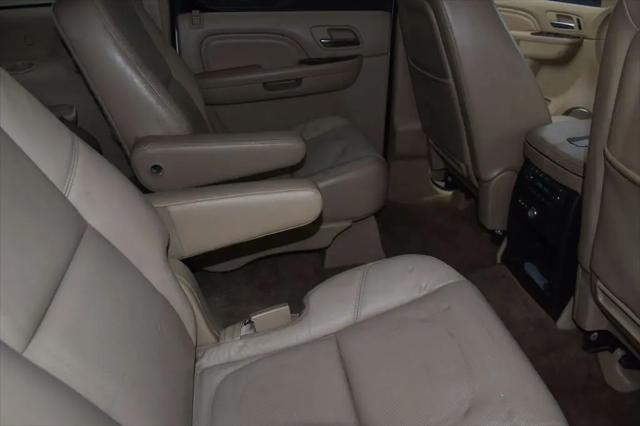 2011 Cadillac Escalade ESV Luxury