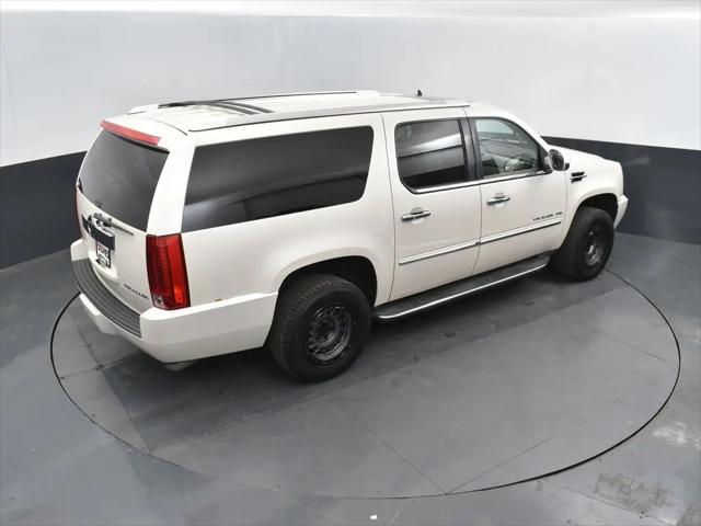 2011 Cadillac Escalade ESV Luxury
