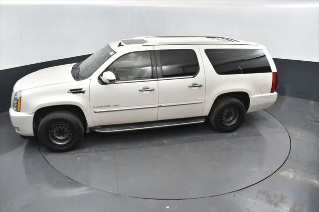 2011 Cadillac Escalade ESV Luxury