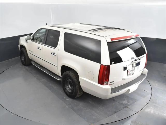 2011 Cadillac Escalade ESV Luxury