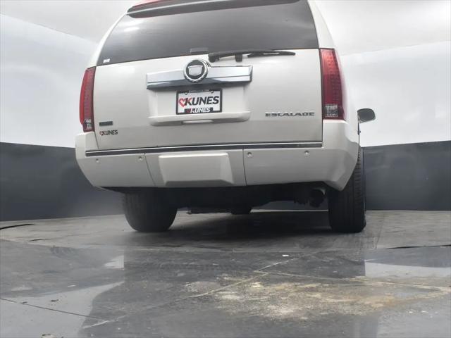 2011 Cadillac Escalade ESV Luxury