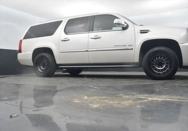 2011 Cadillac Escalade ESV Luxury