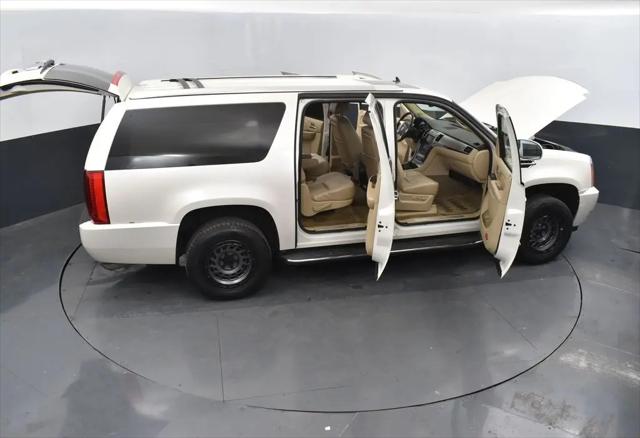 2011 Cadillac Escalade ESV Luxury