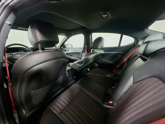 2023 Genesis G70 2.0T RWD