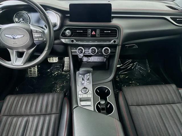 2023 Genesis G70 2.0T RWD