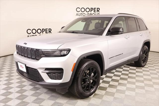 2025 Jeep Grand Cherokee Altitude 4x4