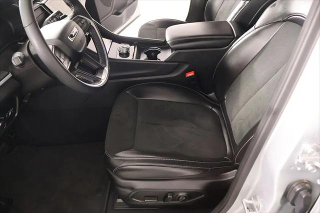 2025 Jeep Grand Cherokee Altitude 4x4