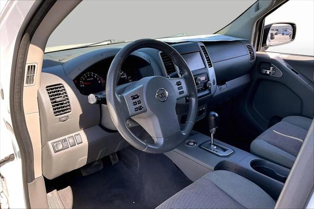 2021 Nissan Frontier Crew Cab SV 4x2