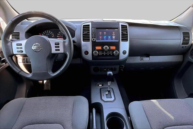 2021 Nissan Frontier Crew Cab SV 4x2
