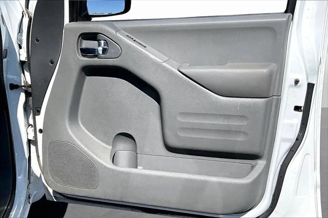 2021 Nissan Frontier Crew Cab SV 4x2