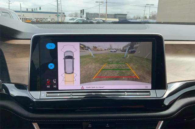 2024 Volkswagen Atlas 2.0T SE w/Technology