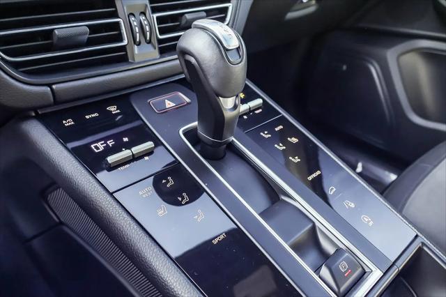 2023 Porsche Macan Macan