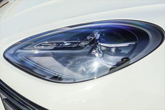 2023 Porsche Macan Macan