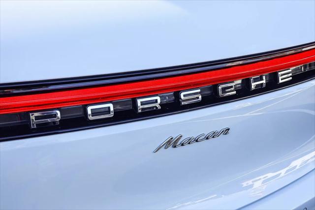 2023 Porsche Macan Macan