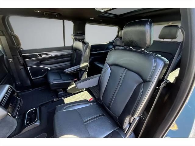 2026 Jeep Grand Wagoneer Upland 4x4