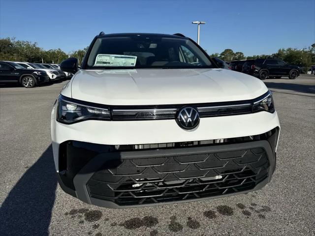 2026 Volkswagen Taos SE Black