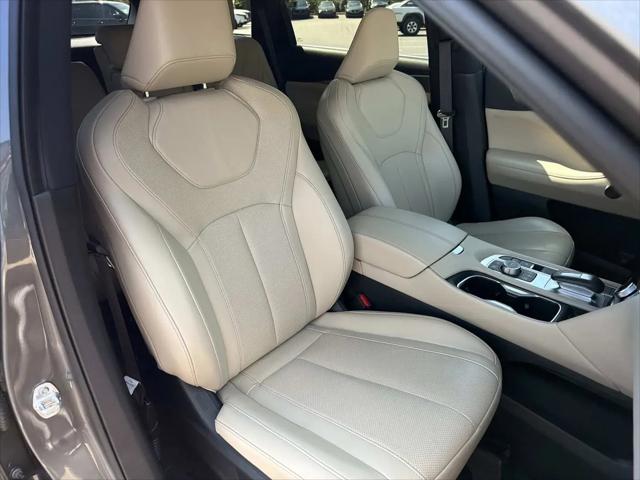 2023 INFINITI QX60 LUXE AWD
