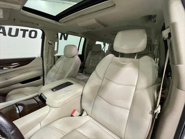 2017 Cadillac Escalade ESV Luxury