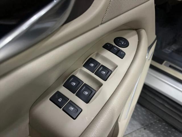 2017 Cadillac Escalade ESV Luxury