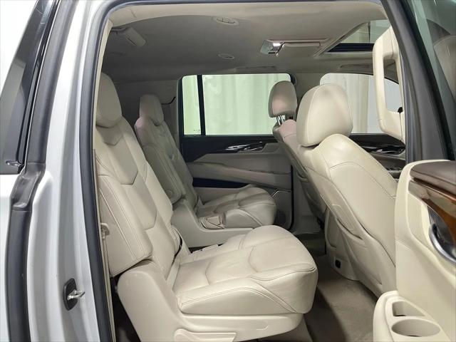 2017 Cadillac Escalade ESV Luxury