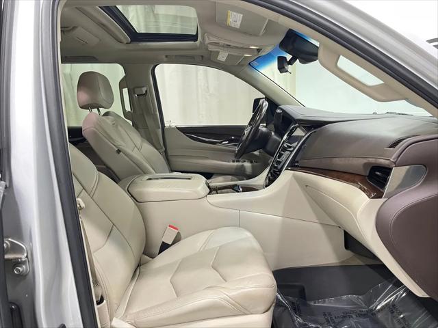 2017 Cadillac Escalade ESV Luxury