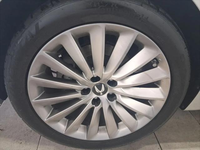 2014 Hyundai Equus Signature