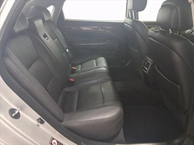 2014 Hyundai Equus Signature